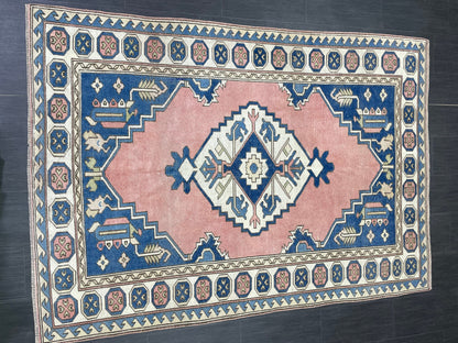 Wool Vintage Rug Handmade 5.3 x 7.5 Rug, Oushak Rug, Turkish Rug, Farmhouse Rug Vintage Rug, Wool rug Oriental Rug Blue and Pink Rug