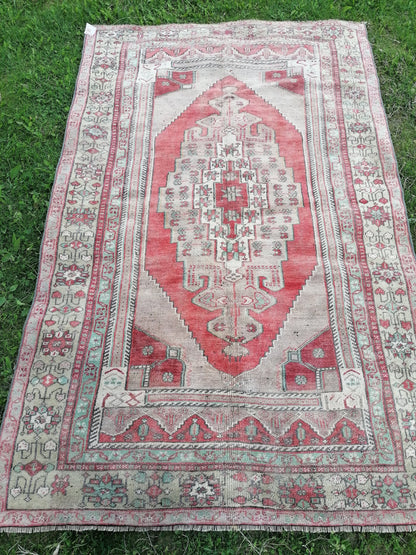 5x8 handmade anatolian rug, vintage Turkish wool rug, oushak bedroom rug, living room rug