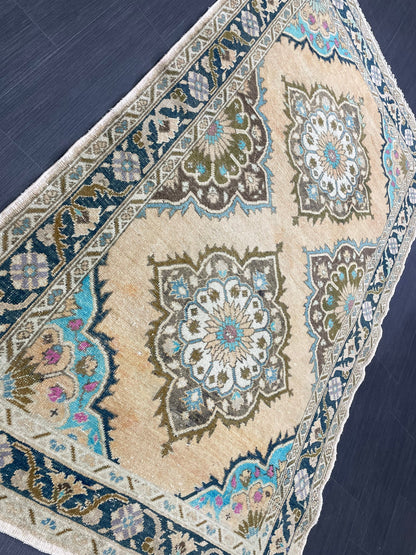 Wool Oushak Rug Vintage 4.2 x 6.8 Rug Muted Vintage Runner Rug Wool Oriental Rug Hand Made Rugs Vintage Turkish Rug Muted Persian Wool Rug