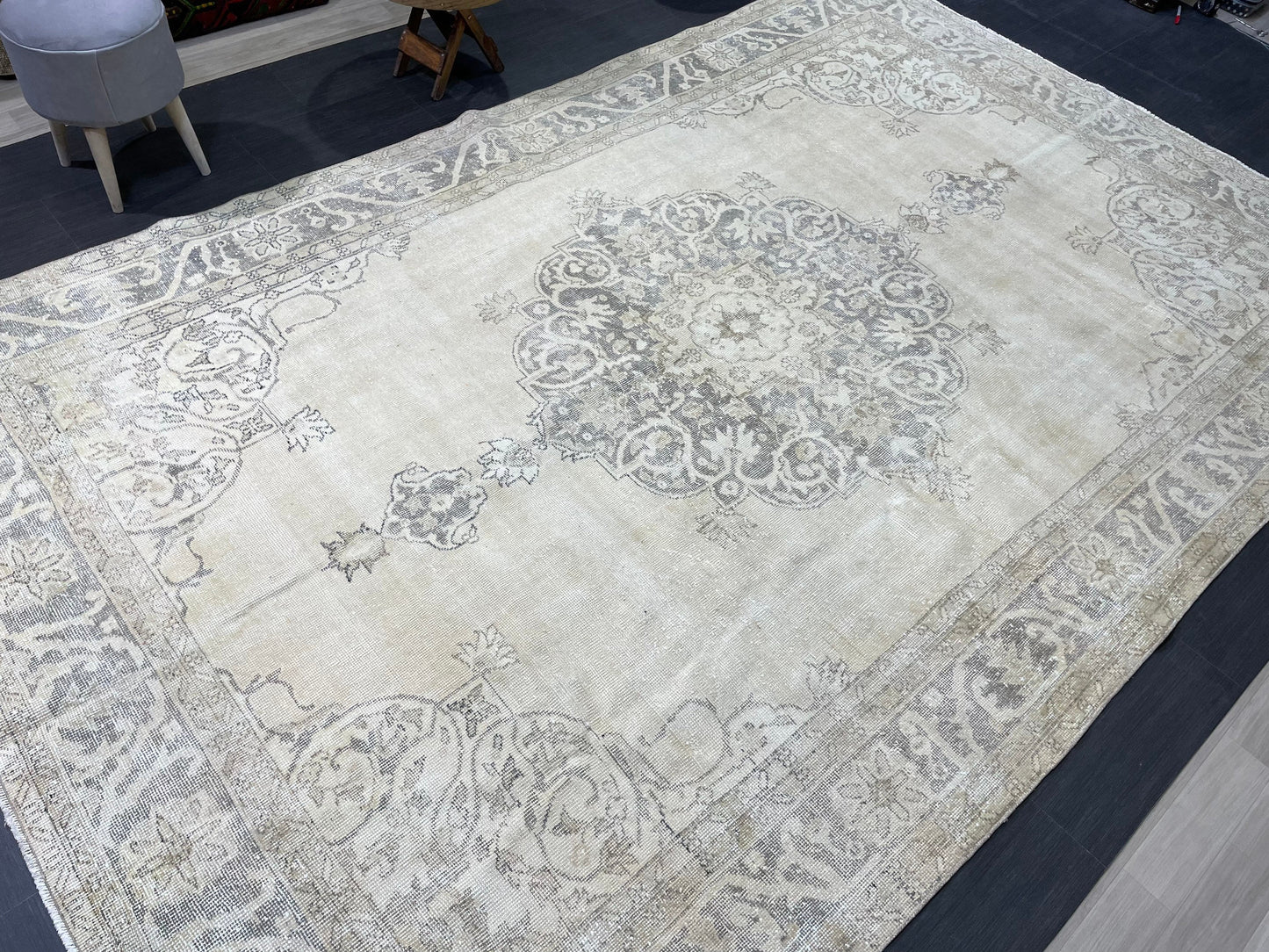 Muted Vintage rug, Muted Persian 7.5 x 11.5 Rug, turkish Rug, Oushak rug, Antique Rug, Distressed Handmade Rug, Hand Knotted wool Rug,