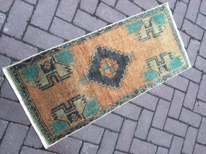 Vintage  Rug Small Area Turkish  Rug, Oushak Rug,Handmade Rug Hand Made Rug Hand Knotted Rug Vintage Mat