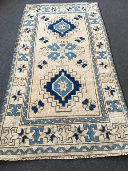 2.6x5.1 feet neutral wool rug, muted handmade living room rug, oushak large kitchen floor rug, turkish hallway area rug, vintage blue rug