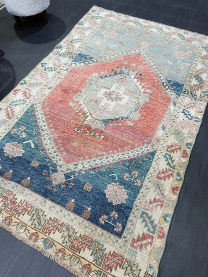 Hand Knotted Rug, Oushak Rug, Vintage 4 x 6.4 Rug Handmade Turkish Rug, Persian Rug, Vintage Rug, Wool  Antique Rug