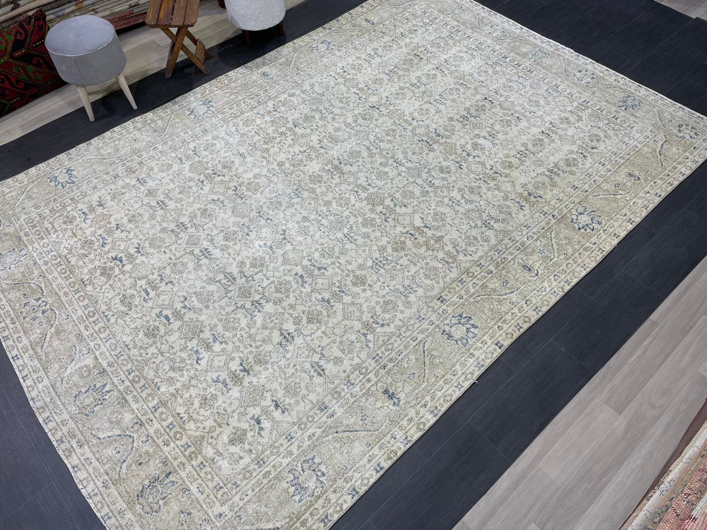 Muted Vintage RUG 6.5 x 10.3 TURKISH Rug Distressed Vintage Turkish Rug Muted Oushak Rug Large Persian Rugs Vintage Oriental Rug 7x10