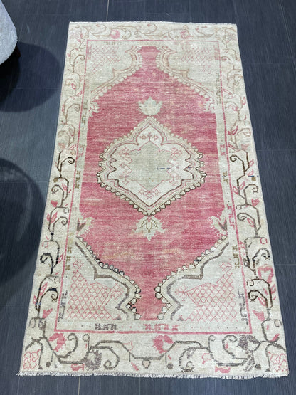 Antique Rug, Vintage 3 x 5.5 Rug, Turkish Wool Rug, Oushak Rug, Fine Hand Knotted Rug, Persian Rug, Handmade Rug