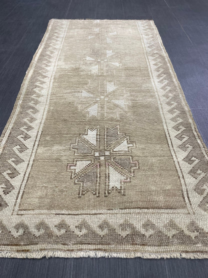 Vintage Runner Rug Muted Turkish Runner Rug 2.7 x 6 Handmade Runner Neutral Hallway Runner Kitchen Runner Rug Wool Antique Runner Rug