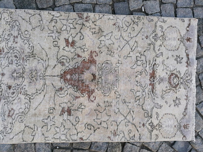 Faded turkish runner rug, hallway runner 2'7x9'5 neatural vintage wool runner, vintage handmade runner kitchen runner