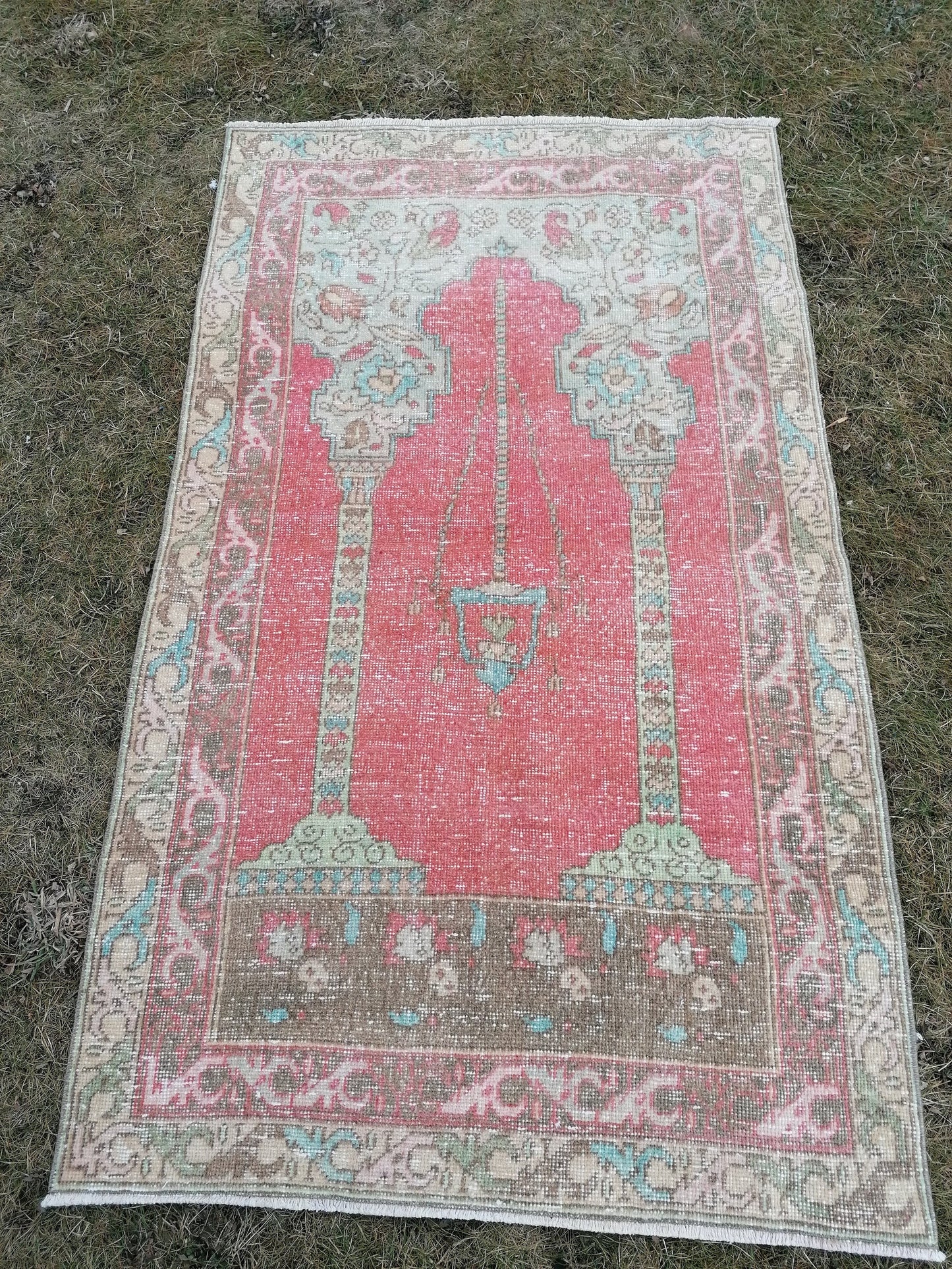 Turkısh rug 5'5x3'3 vıntage rug,wool rug,