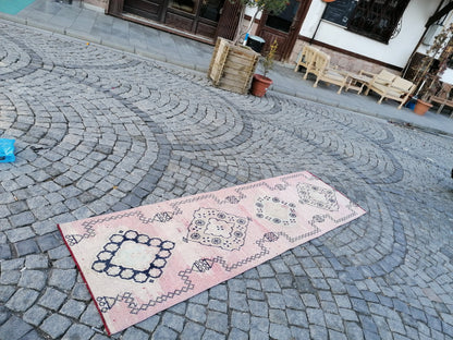 2'4x8'3 wool runner rug, hallway runner rug, vintage kitchen runner, turkish runner, oushak runner rug, bohemian rug