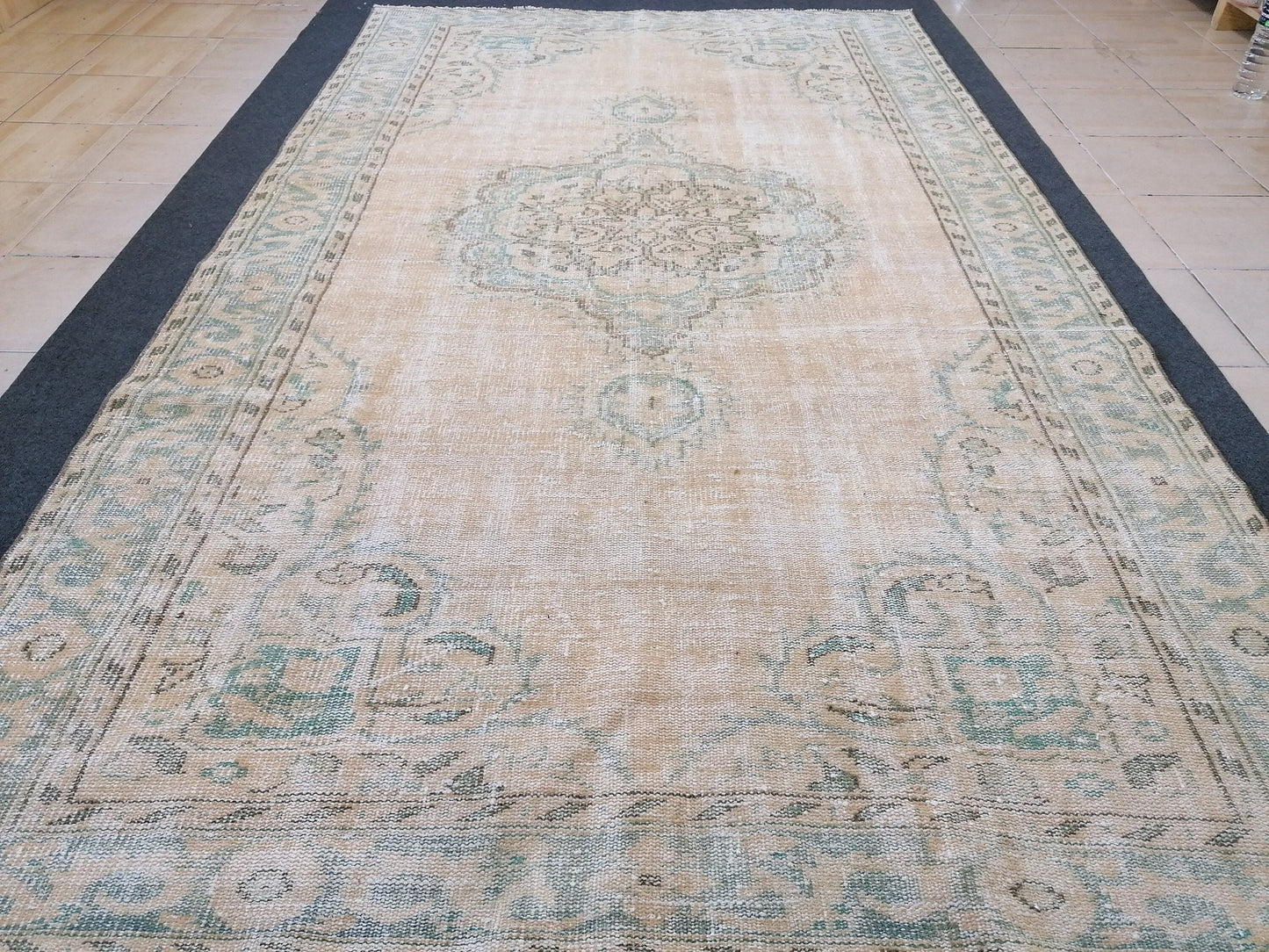 6x10 feet large vintage rug, rustic oushak rug, distressed turkish handmade rugs, living room area rug, vintage oversize rug