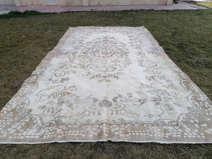 Faded oushak rug 6'2x10'4 muted turkısh rug, neutral vıntage oushak rug, kıtchen rug