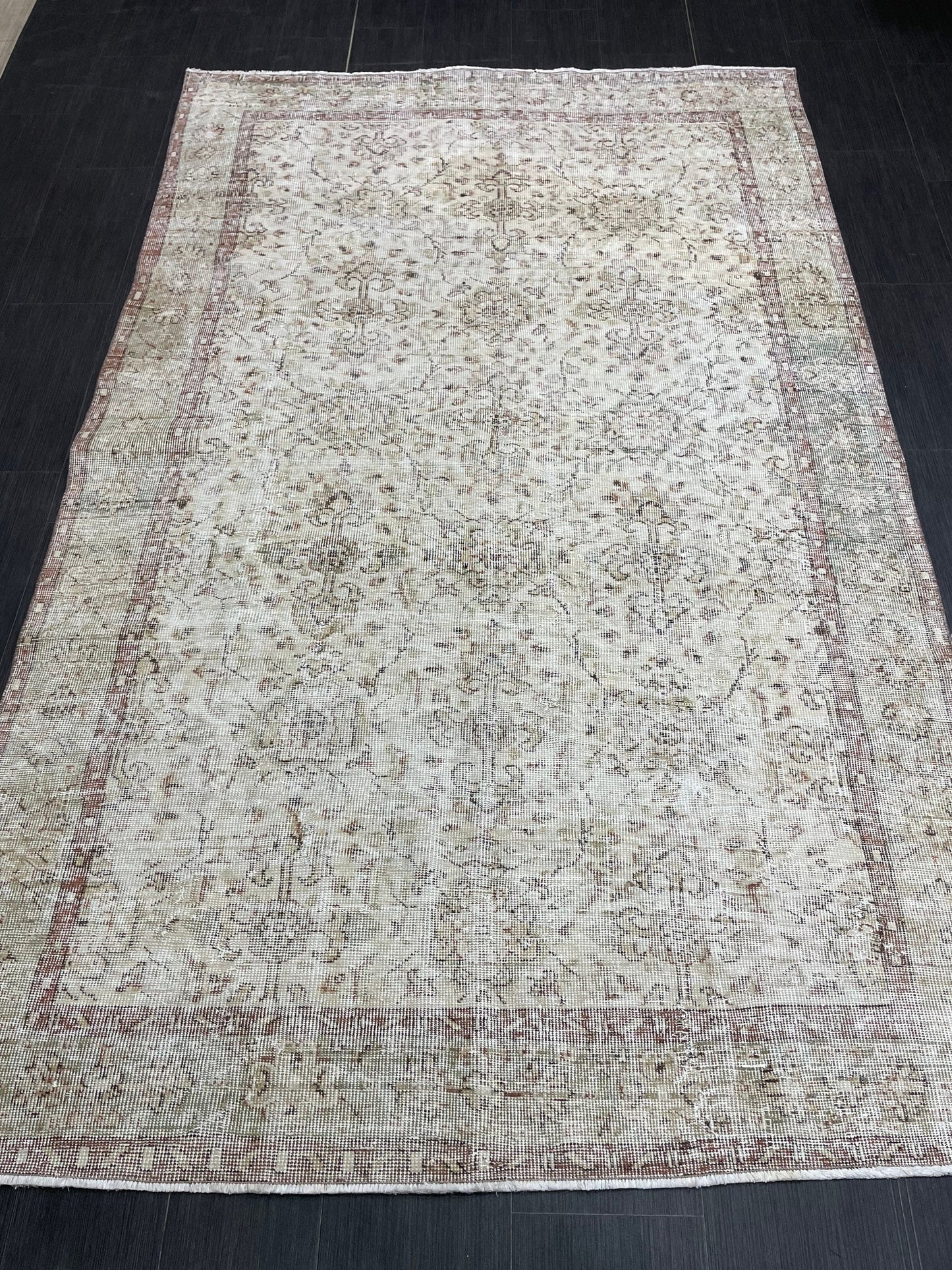 Muted Vintage Rug TURKISH Distressed Rug Vintage 5.3 x 8.7 Rug Oushak Rugs Muted Rug Turkish Oushak Rug, Vintage Oushak Rug Wool Rug