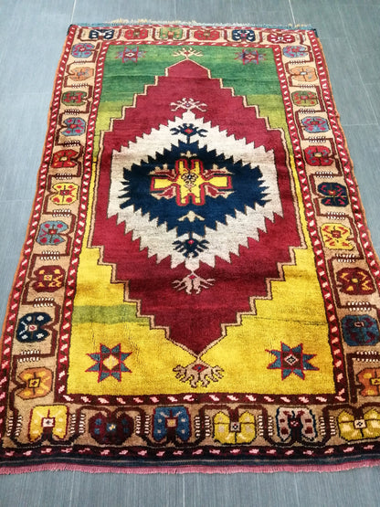 High Pile OUSHAK RUG 5.3 x 3.5 TURKISH Oushak Rug Vintage Oushak Runner Rug  Wool Oushak Rug Hand Made Rugs Vintage Turkish Rug