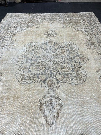 Muted Persian RUG 6.6 x 10.5 Turkish Oushak Rug Vintage Antique Rug Vintage Rug Wool Muted Oriental Rug Handmade Rug Hand Knotted Rug