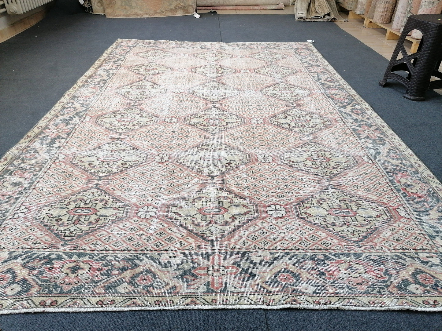 6.2 x 9.2 Large vintage rug turkish handmade rug traditional rug,  vintage oushak rug, wool rug