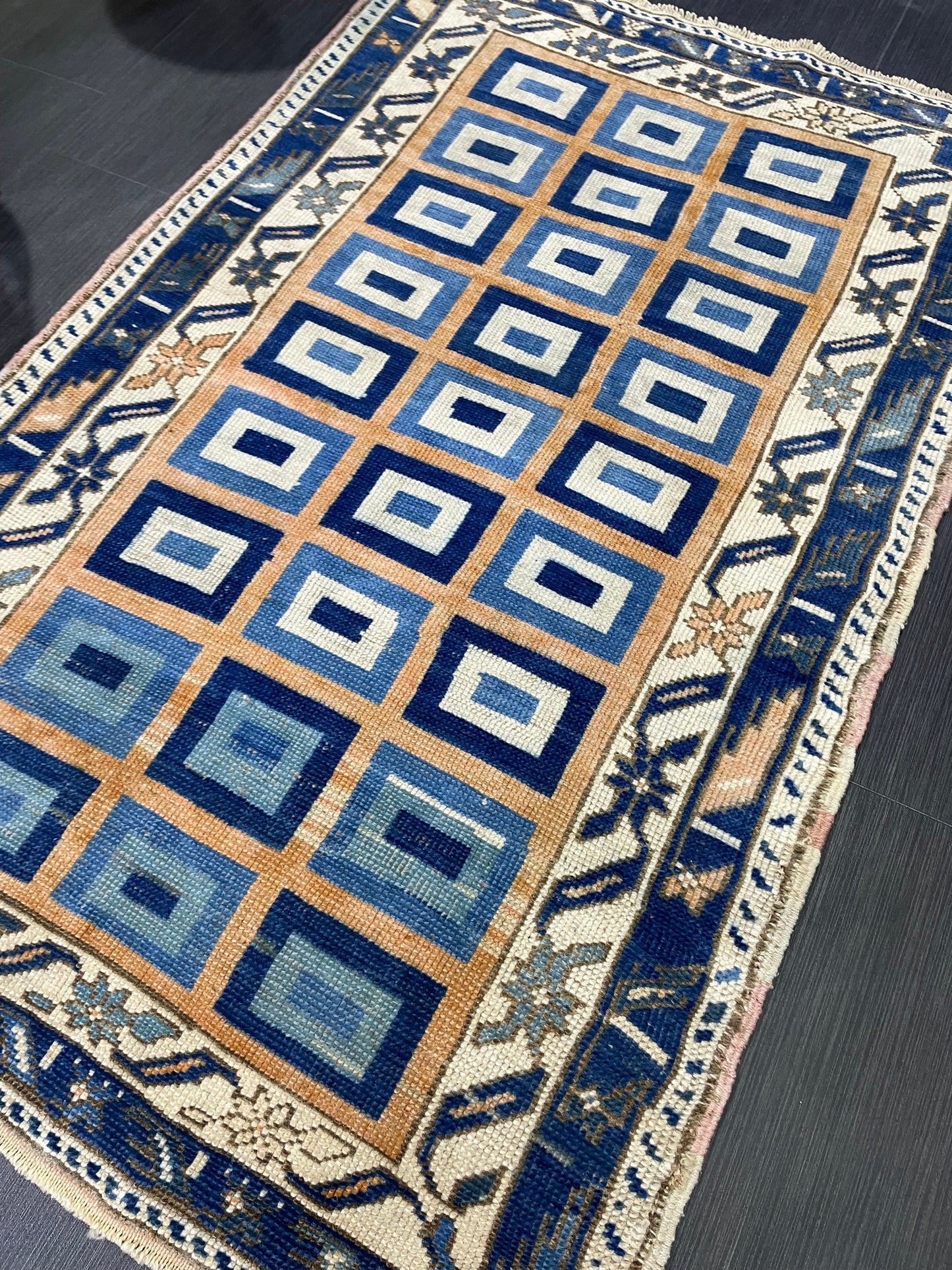 Antique Rug, TURKISH RUG, VINTAGE Rug, Living Room 3.3 x 5.2 Rug, Oushak Rug, Handmade Rug, Earth Tones rug, Persian Rug, farmhouse rug