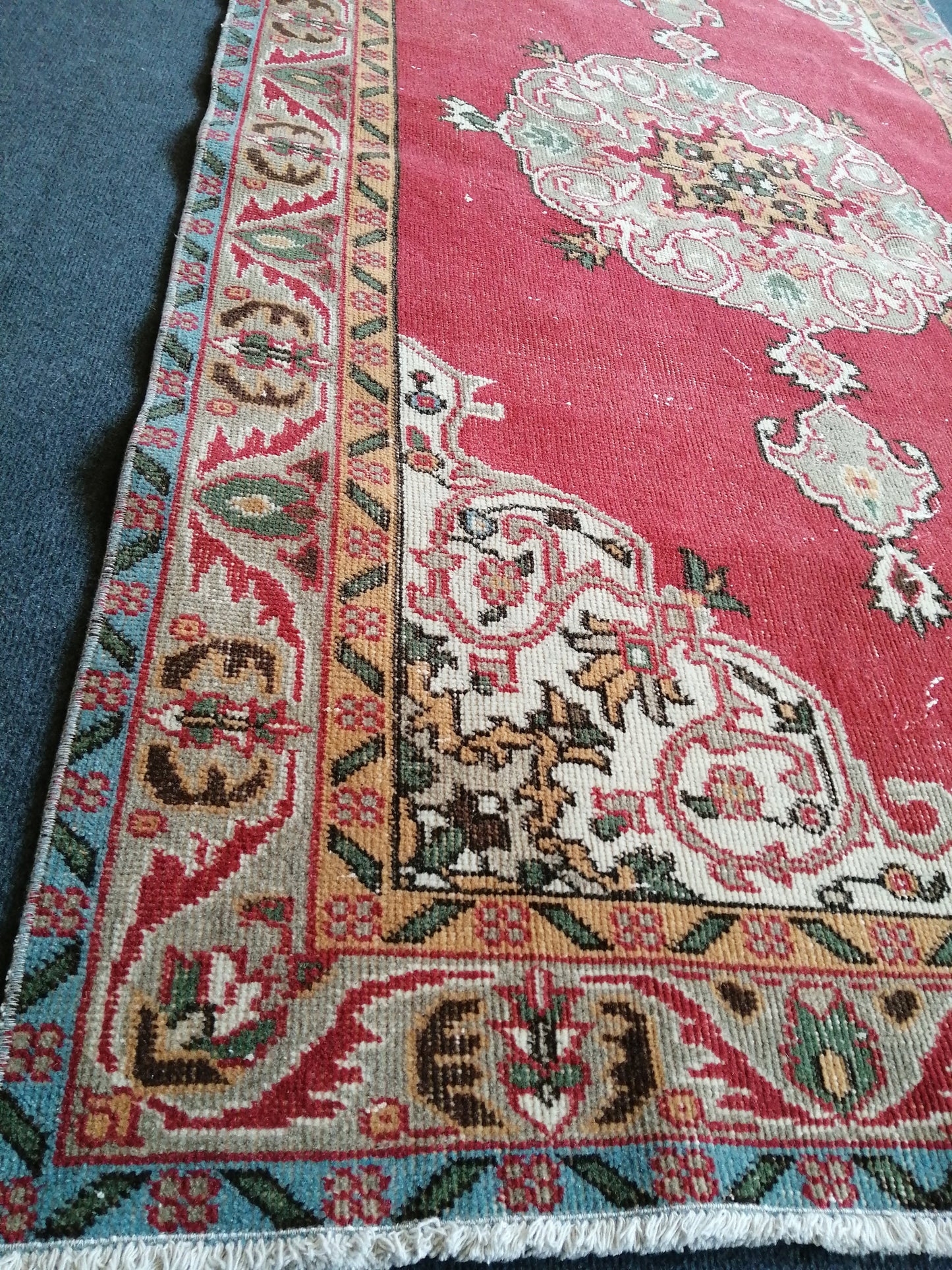 Vintage Rug, Unique Motif Rug, Turkish Rug, Oushak Rug, Hand woven Rug, Eclectic Rug, Hand Made Rug, Kitchen Rug, Shabbychic rug, wool