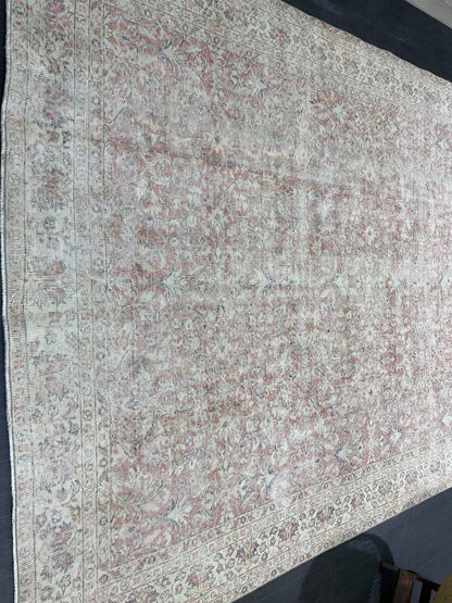 Large Distressed OUSHAK RUG, TURKISH 6.8 x 9.10 Rug Vintage Rug Vintage Persian Rug Wool Oriental Rug, Handmade Rug, Vintage Turkish Rug