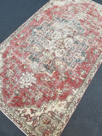 Oushak turkish rug,turkish oushak rug,oushak rug,vintage oushak rug,kitchen rug, vintage anatolian rug,unique hand made rug 8'8x5'