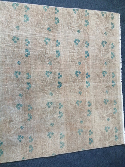 8.10 x 4 Turkish Rug, Oushak Rug, Floral Oushak Rugs, Wool Oushak Rug, Oushak Runner Rugs, Runner Rug, Vintage Rug, Hand Made Rug