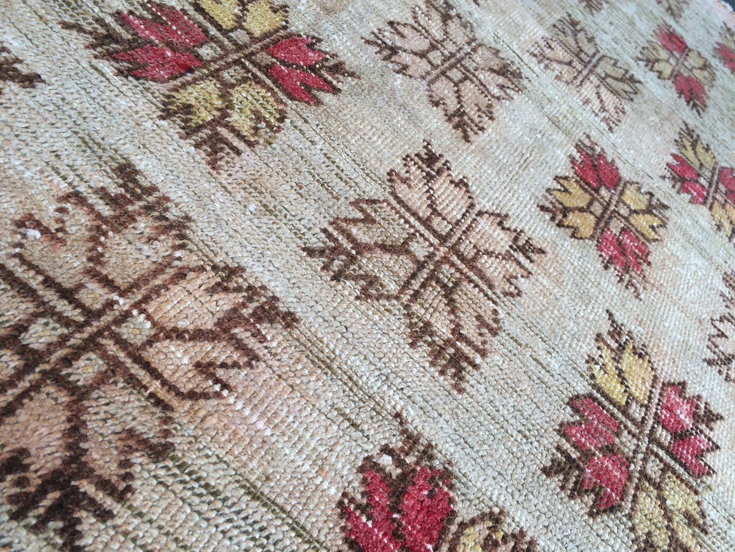 Vintage living room rug , wool pile RUG, Pastel Oushak rug , Turkish Oushak Rug, Vintage Runner Rug, Vintage Oushak Rug, Wool Rug, Bohemian