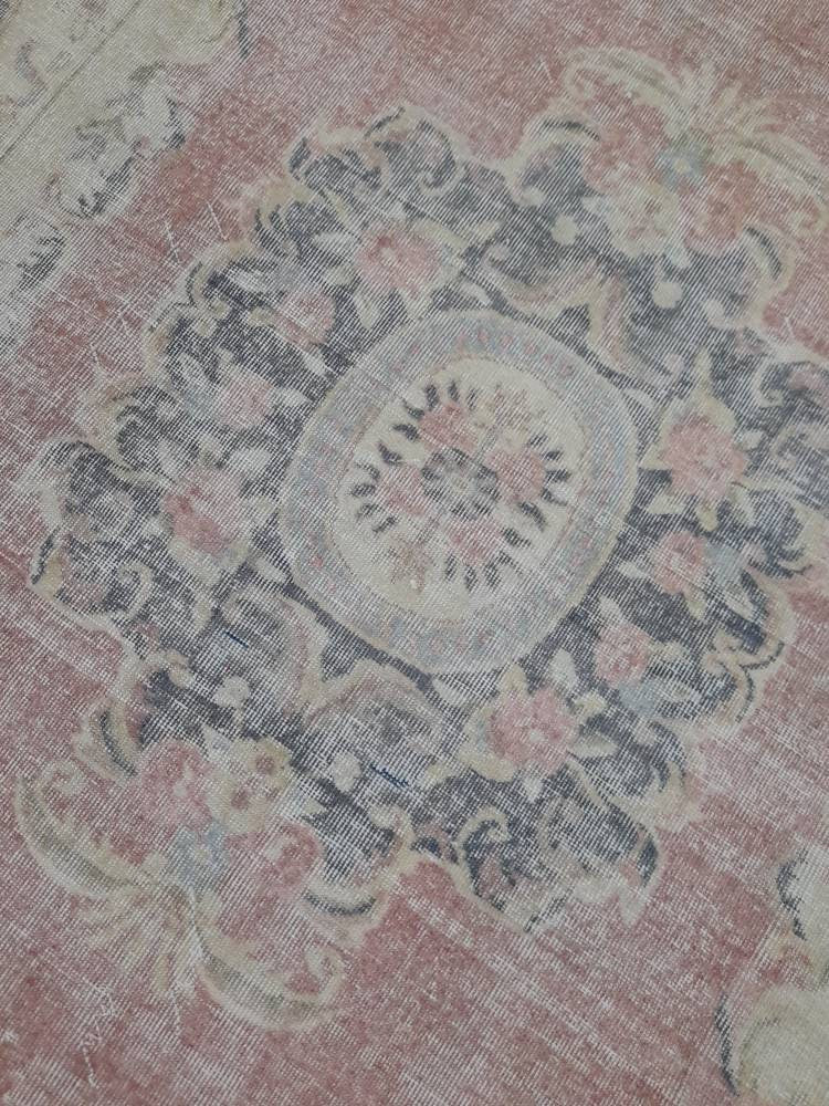 Distressed Vintage Rug TURKISH HAND MADE Rug 6 x 8.8 Vintage Turkish Rug Oushak Rug Turkish Oriental Rug Persian Vintage Oushak Rug Wool Rug