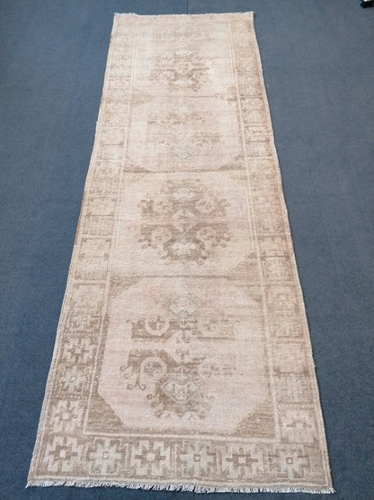 Neutral vintage rug, oushak rug, 3'2x9'2 hallway handmade rug