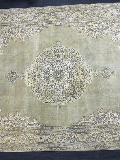 Vintage Turkish Rug Vintage Green 7x10 ft Rug, Oriental Rug Wool Rug Fine Hand Knotted Vintage Rug HandMade Rug Persian Rug