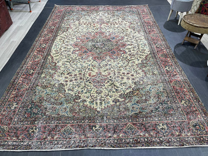 Vintage Rug, Persian Rug, Handmade Rug Muted Vintage 7 x 10.5 Rug, Hand Knotted Rug, Turkish Oushak Rug, Vintage Wool Turkish Rug
