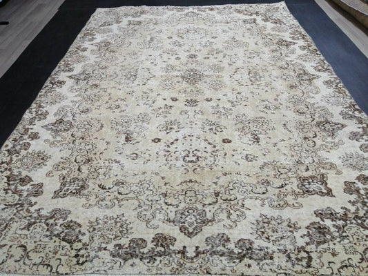 NEUTRAL Vintage RUG TURKISH Large Rug 9.5 x 7 Oushak Rug Vintage Oushak Rug Vintage Rug Muted Oushak Rug Hand Made Rug Vintage Neutral Rug