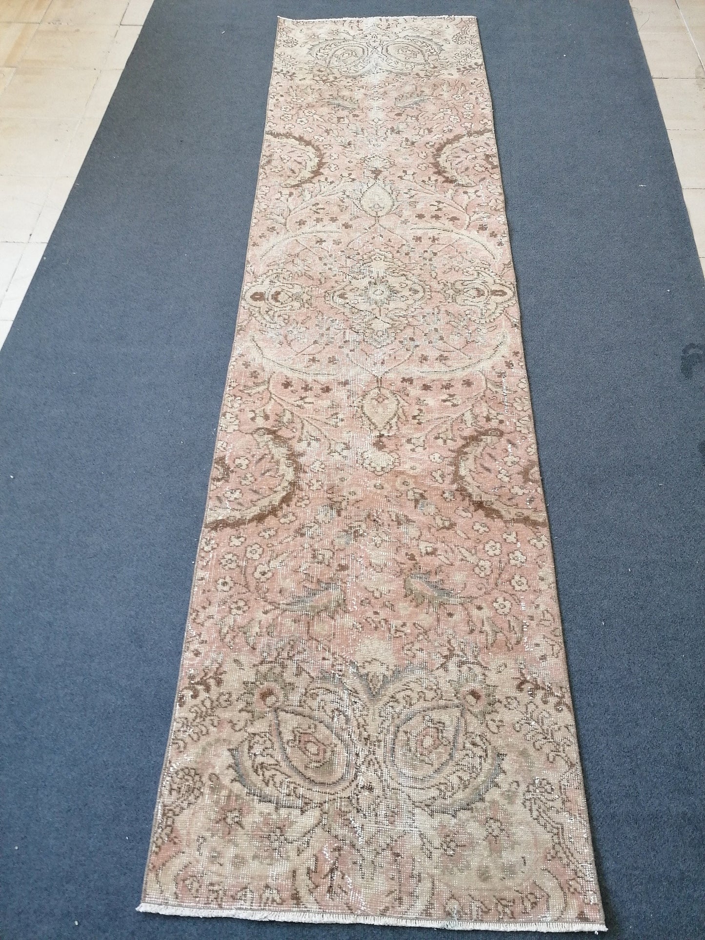 10'5x2'8 turkish runner rug, runner rug,vintage oushak runner rug,kitchen runner rug,hallway runner rug,vintage runner rug,oushak runner rug