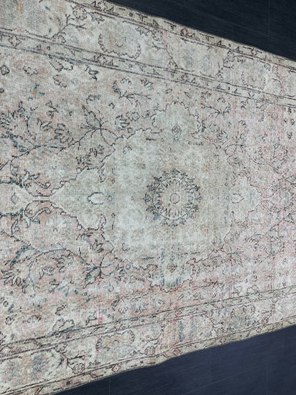 Oriental RUG, TURKISH Rug, 4.6 x 10 , Vintage Distressed Rug, Vintage Persian Rug, Wool Oushak Rug, Handmade Rugs, Vintage Turkish Rug.