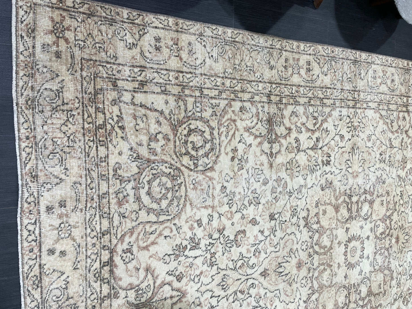 Muted Persian RUG Neutral Vintage 6.4 x 9.7 Rug Large Vintage Rug Wool Oushak Rug Hand Made Rugs Vintage Turkish Rug Neutral Rug