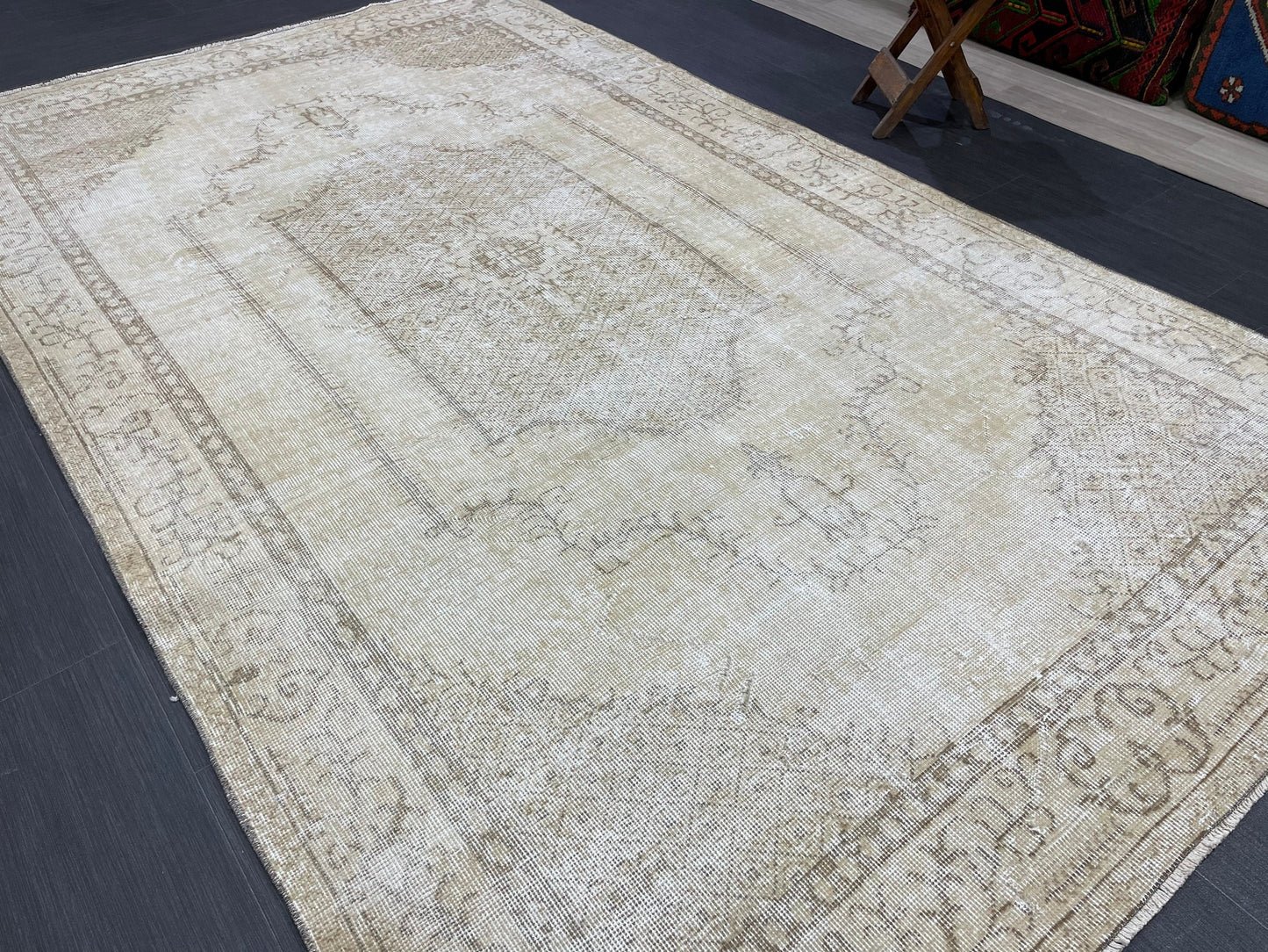 Neutral Vintage Rug Muted TURKISH 5.5 x 9.2 Rug Handmade Rug Distressed Rug  Large Turkish Oushak Rug Wool Rug Hand Knotted Rug
