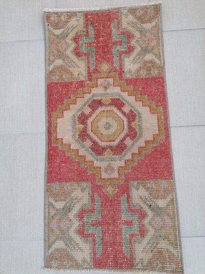 Vıntage rug, vıntage turkısh rug, vıntage oushak rug, vıntage small rug 2'9x1'4 feet