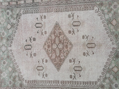 5'6x7'6 faded oushak wool rug large muted turkısh rug, neutral vıntage handmade rug, kıtchen rug