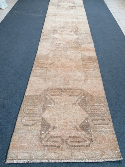 11'x2'5 turkish runner rug, vintage runner rug, vintage oushak runner rug, hallway runner, kitchen runner rug, anatolian wool runner