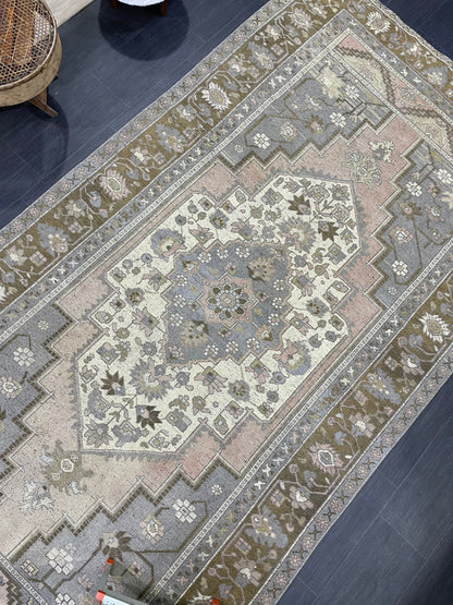 Handmade Rug, 5.7 x 10.9 Hand Knotted Rug, Oushak Rug, Rustic Rug, Bohemian Rug, Turkish Rug, Antique Rug, Vintage Rug, Wool rug