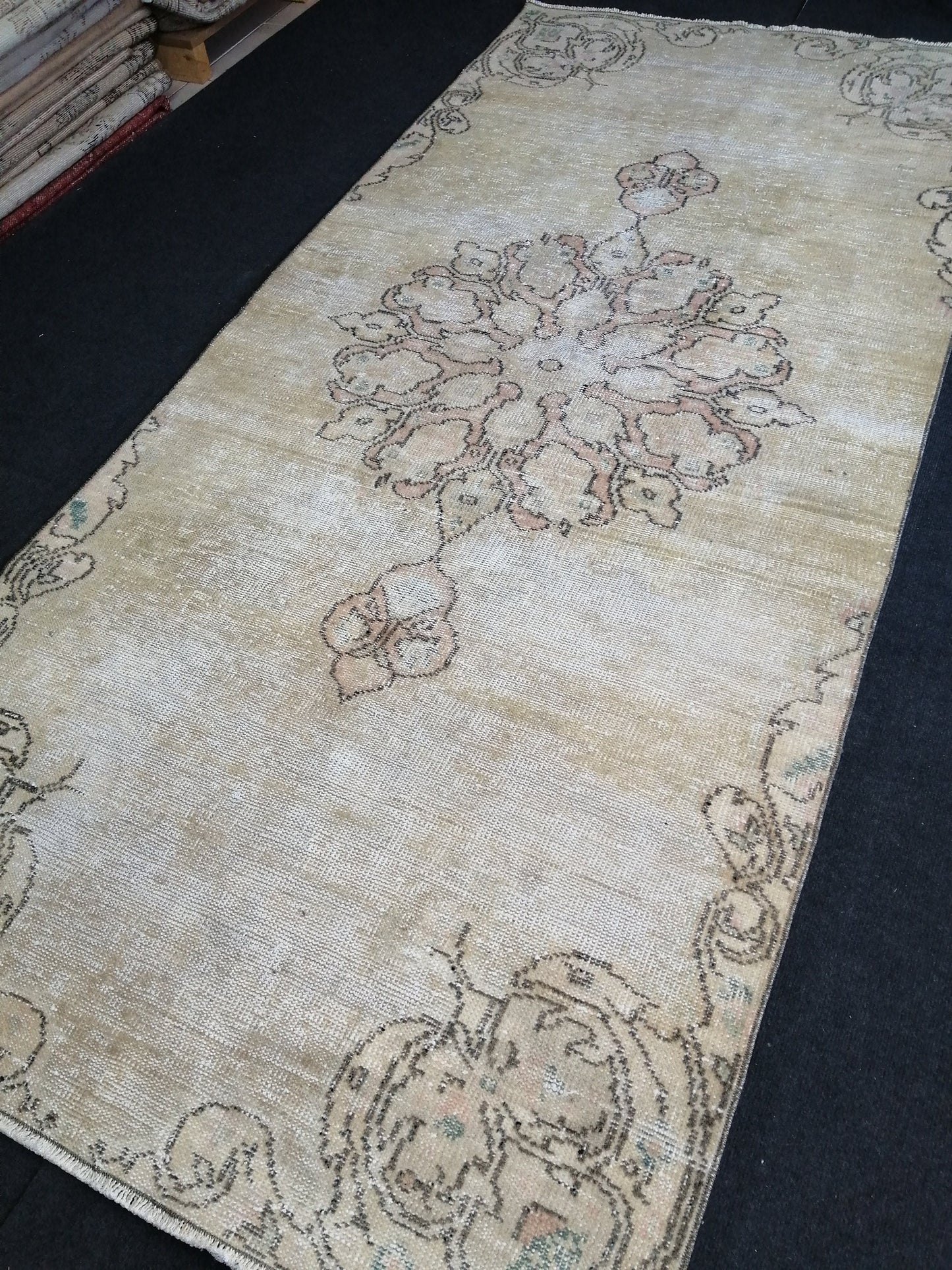 4x9 Oushak Runner Rug Turkish Runner Rug Vintage Runner Rug Hallway Runner Rug Beige Kitchen Runner Rug Wool Runner Rug Wool Rug