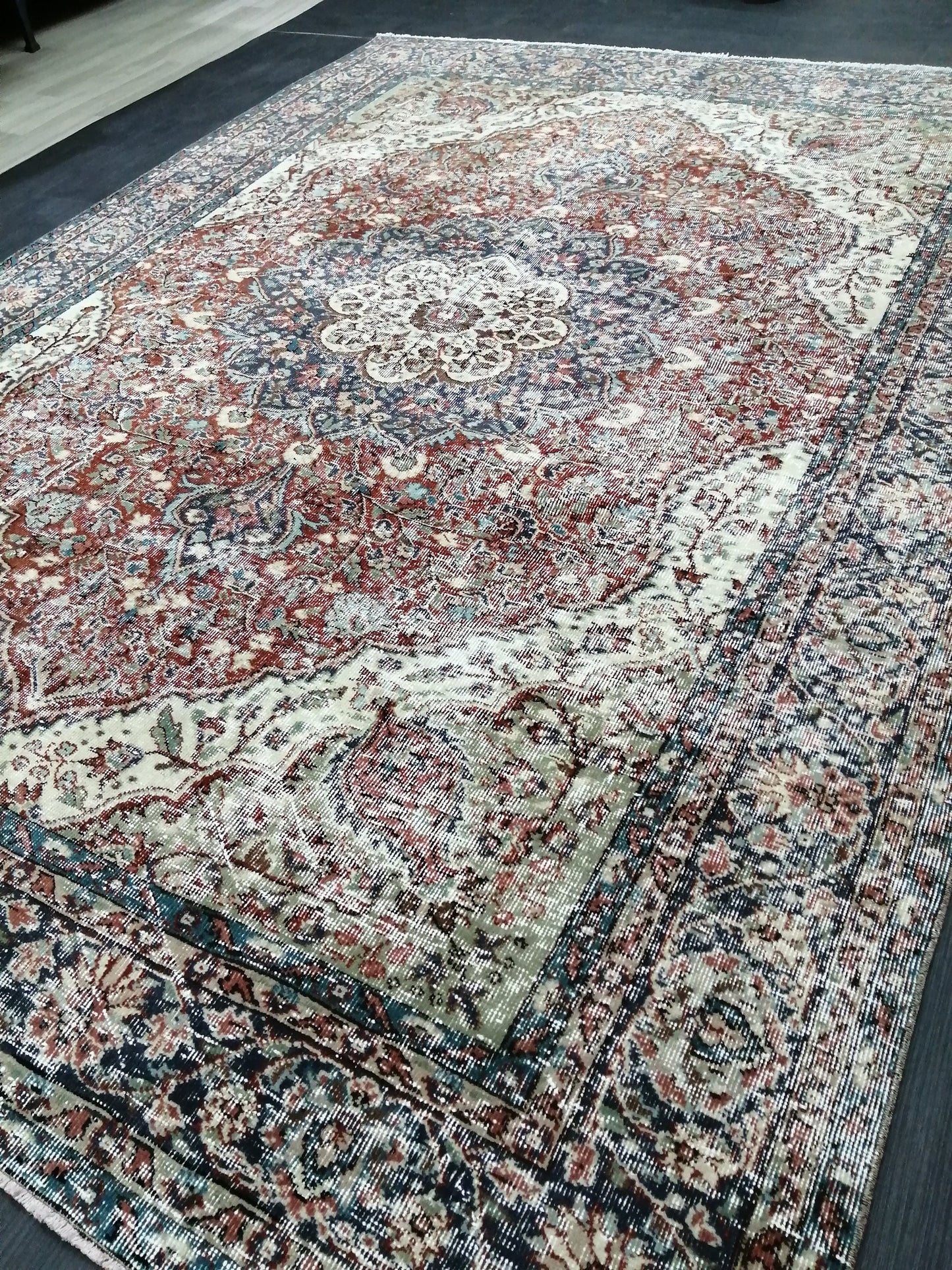 Distressed OUSHAK RUG 6.5 x 9.2 TURKISH Rug Vintage Oushak Runner Rug Vintage Wool Oushak Rug Hand Made Rugs Vintage Turkish Rug