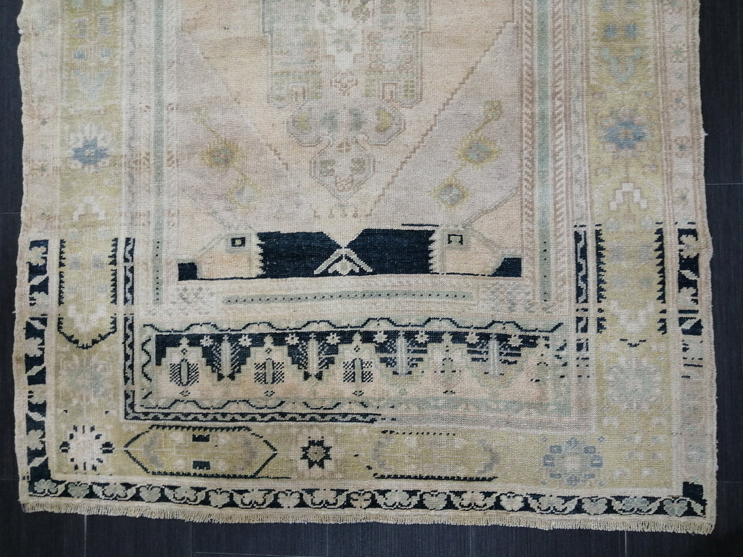 6.8 x 4 Muted OUSHAK RUG TURKISH Oushak Rug Vintage Oushak Runner Rug Vintage Runner Rug Wool Oushak Rug Hand Made Rugs Vintage Turkish Rug