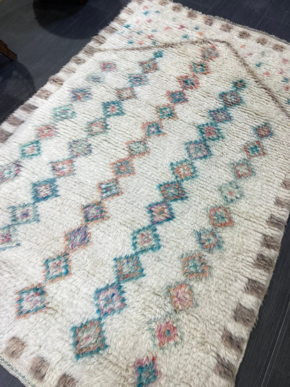 Antique Wool Rug, Vintage Shaggy 3.5 x 5.4 Rug, High Wool Pile Rug,  Plush Rug, Handmade Rug, Hand Knotted Rug, Turkish Rug, Nomad Rug, Rear