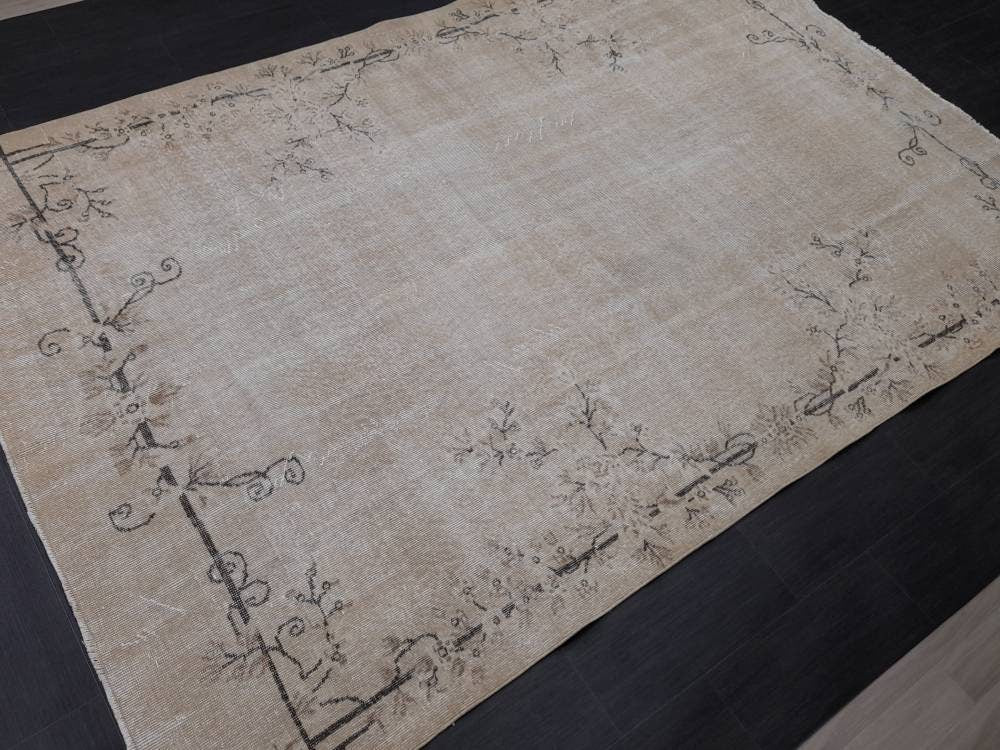 Neutral Oriental Rug TURKISH Rug 6.5 x 9.7 Distressed Vintage Antique Rug Vintage Wool Distressed Rug Neutral Hand Made Rug