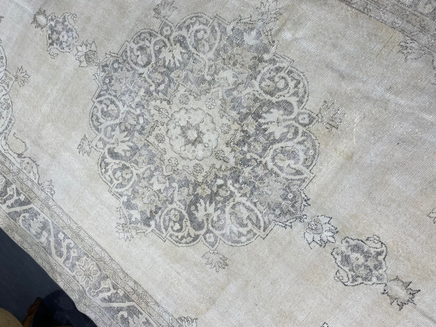 Muted Vintage rug, Muted Persian 7.5 x 11.5 Rug, turkish Rug, Oushak rug, Antique Rug, Distressed Handmade Rug, Hand Knotted wool Rug,