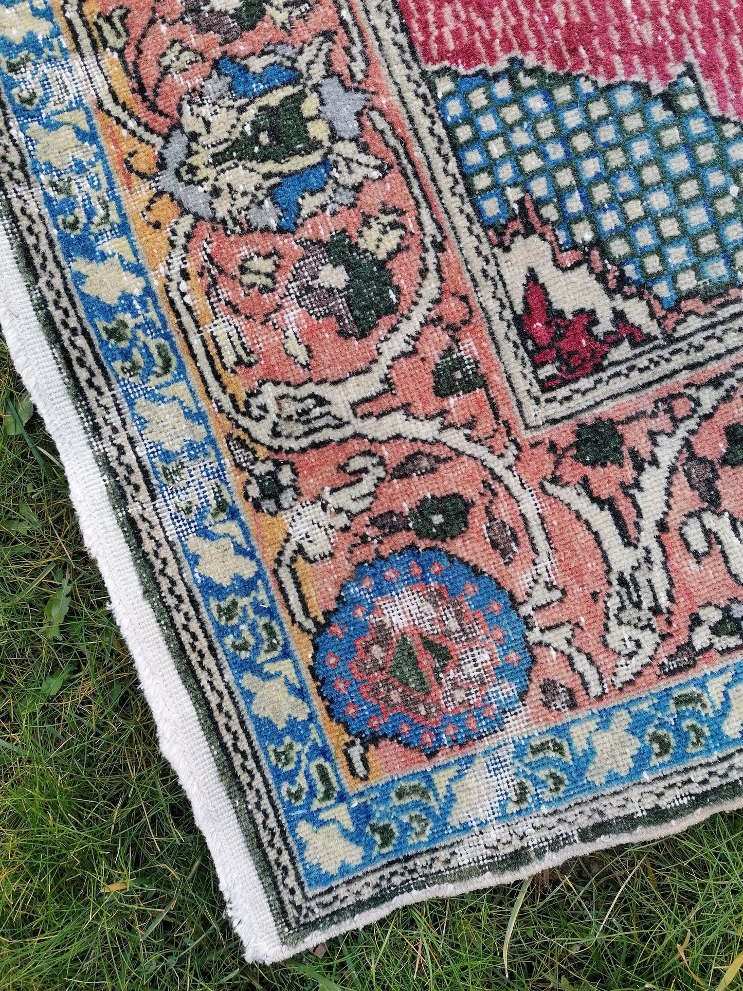 6'8x4' turkish rug, distressed vintage turkish rug, old turkish rug, vintage anatolian rug, vintage anatolian, unique hand made bohemian