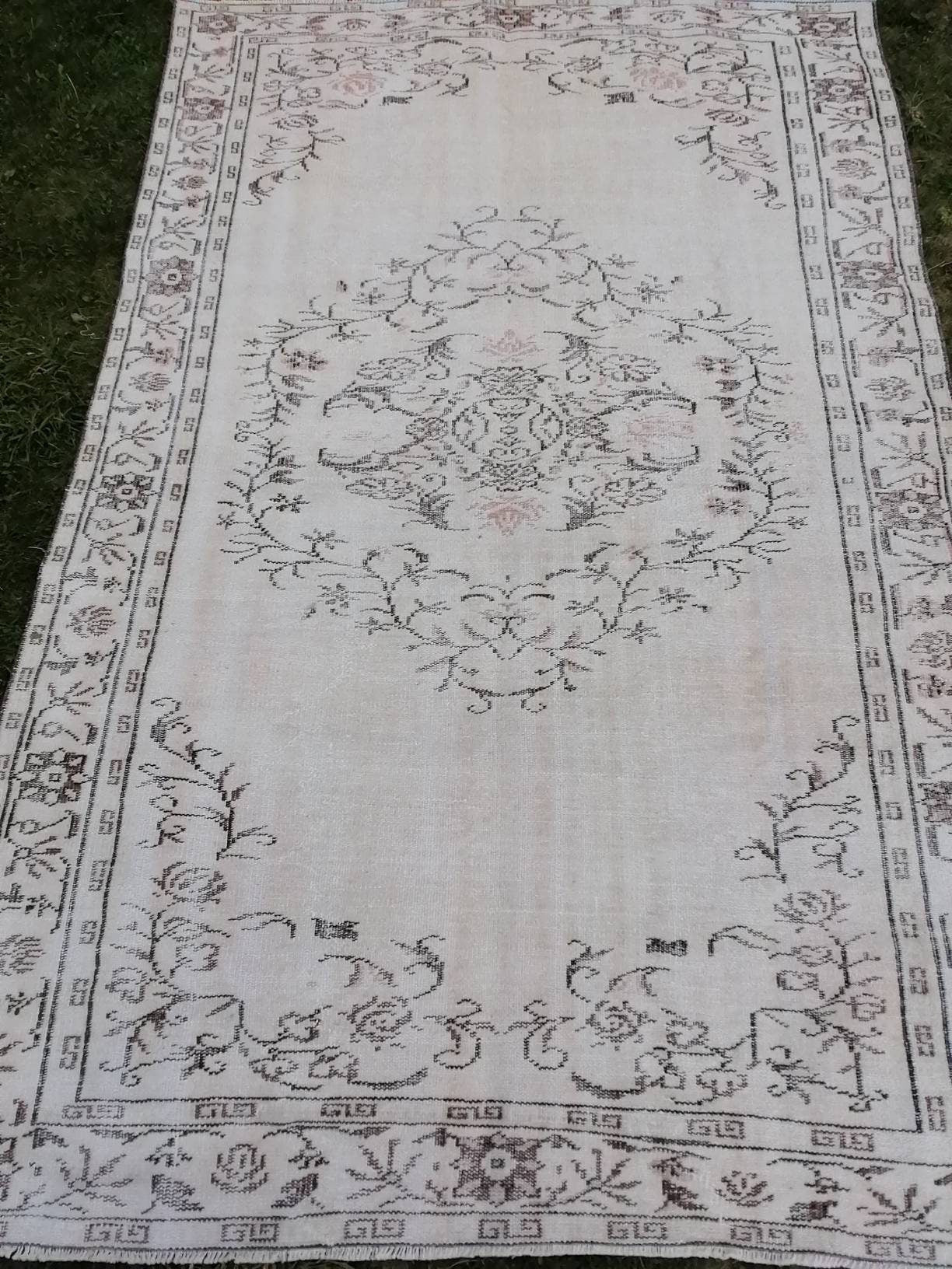 Natural handmade wool rug, living room rug, distressed rug 5'10x9 vintage rug,oushak turkish rug