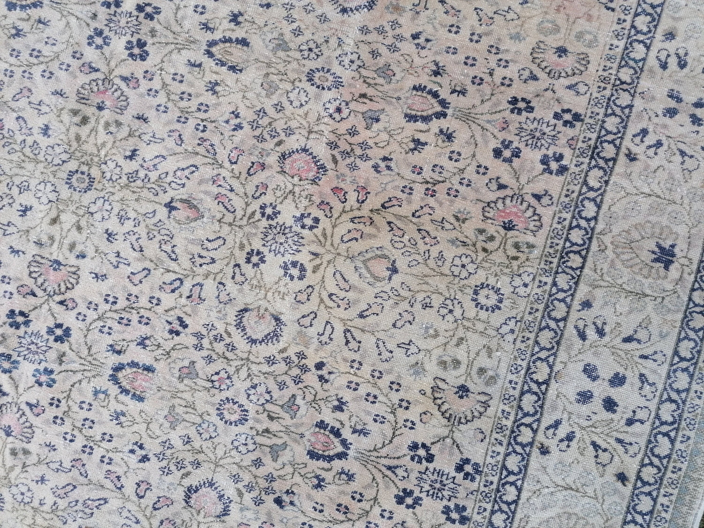 7.8 x 10.10 Vintage turkısh rug, vintage oushak rug, wool anatolian rug