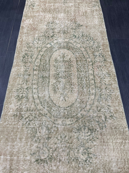 Oushak Runner Rug 2.7 x 9.4 Muted Turkish Runner Rug Green Vintage Neutral Runner Rug Hallway Natural Runner Kitchen Runner Rug Wool Runner