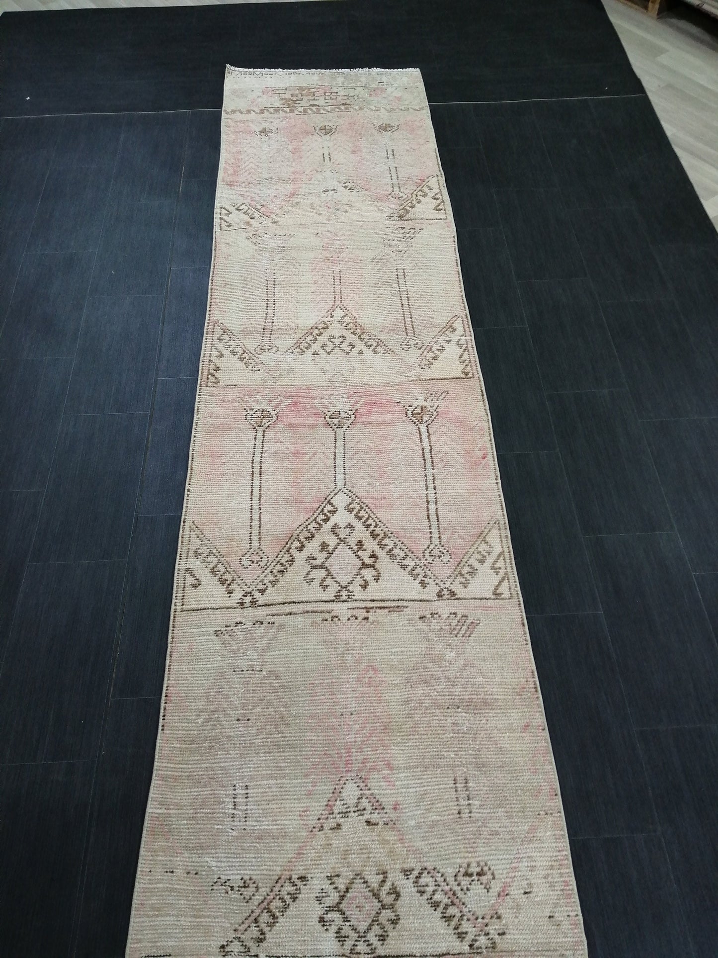 2.8 x 10.9 Distressed Oushak Runner Rug Muted Turkish Runner Rug Vintage Runner Rug Muted Hallway Runner Rug Kitchen Runner Rug Wool Runner