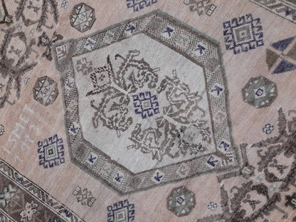 Vintage Persian Rug Unique Motif Rug 5 x 13.3 Persian Rug Vintage Hand Knotted Rug Eclectic Rug Hand Made Rug  Living room Rug Turkish rug